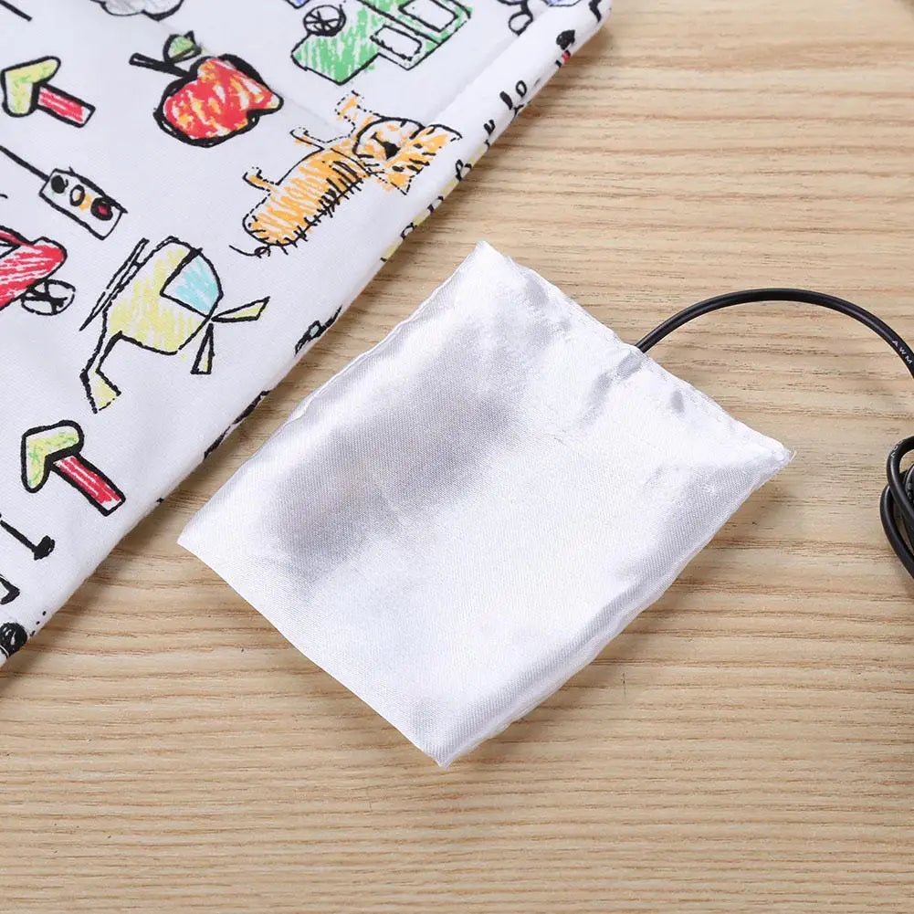 Baby Bottle Thermal Warmer – USB Powered, Low Voltage & Safe for Outdoor Travel